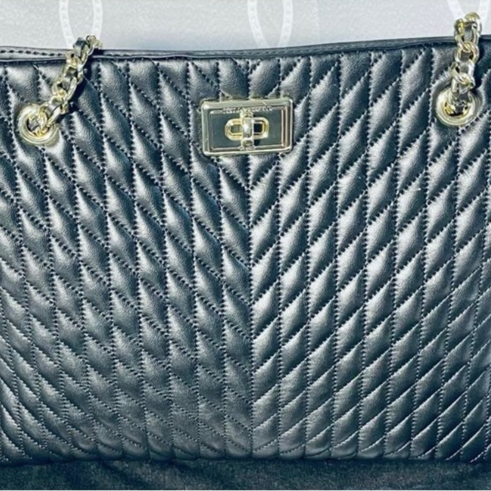 KARL LAGERFIELD- 'Agyness' Large
Quilted Leather Tote- Black w/ Gold
Hardware